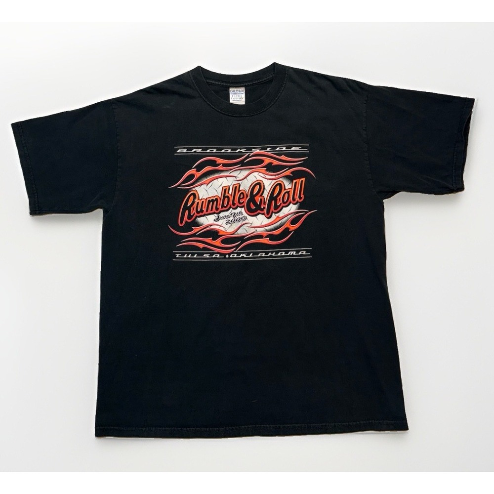 Vintage Motorcycle Rumble & Roll Motorcycle Rally Harley  T Shirt
